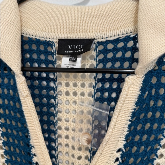 Brand New Vici Knit Cover Up - Picture 3 of 4